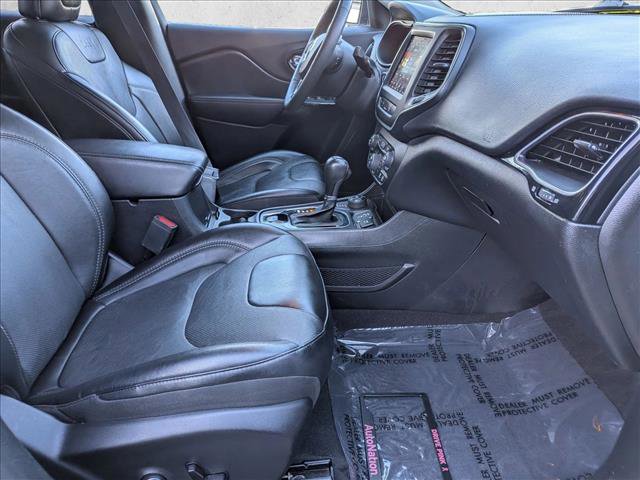 Used 2023 Jeep Cherokee Altitude Lux image 21