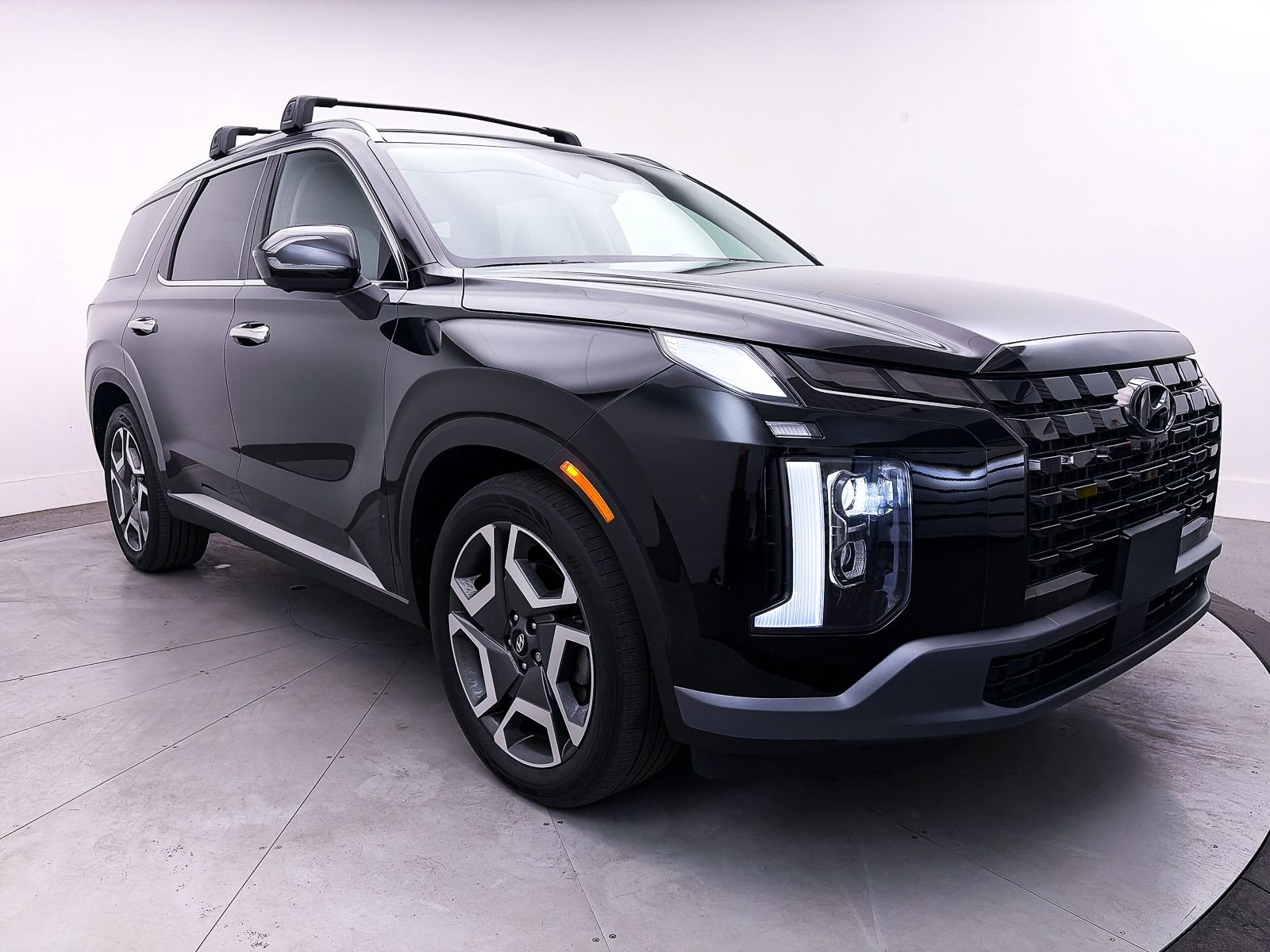 Used 2024 Hyundai Palisade SEL image 11