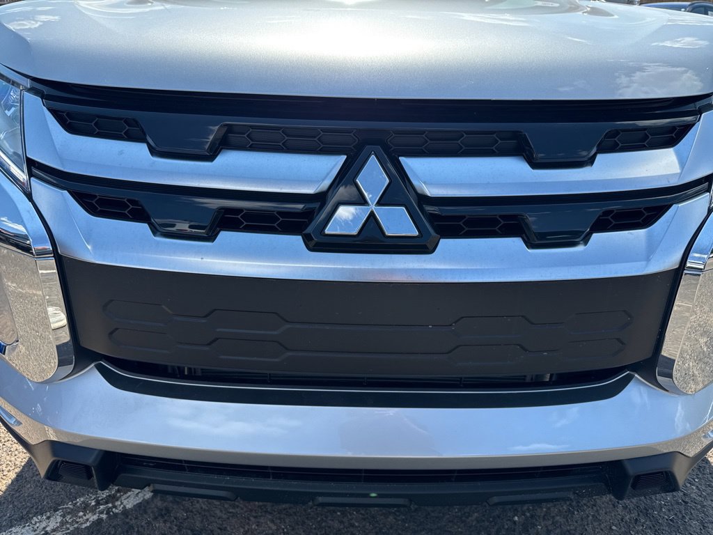 New 2027 Mitsubishi Outlander Sport SE FWD image 41