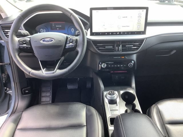 Used 2023 Ford Escape Platinum AWD/4WD image 11