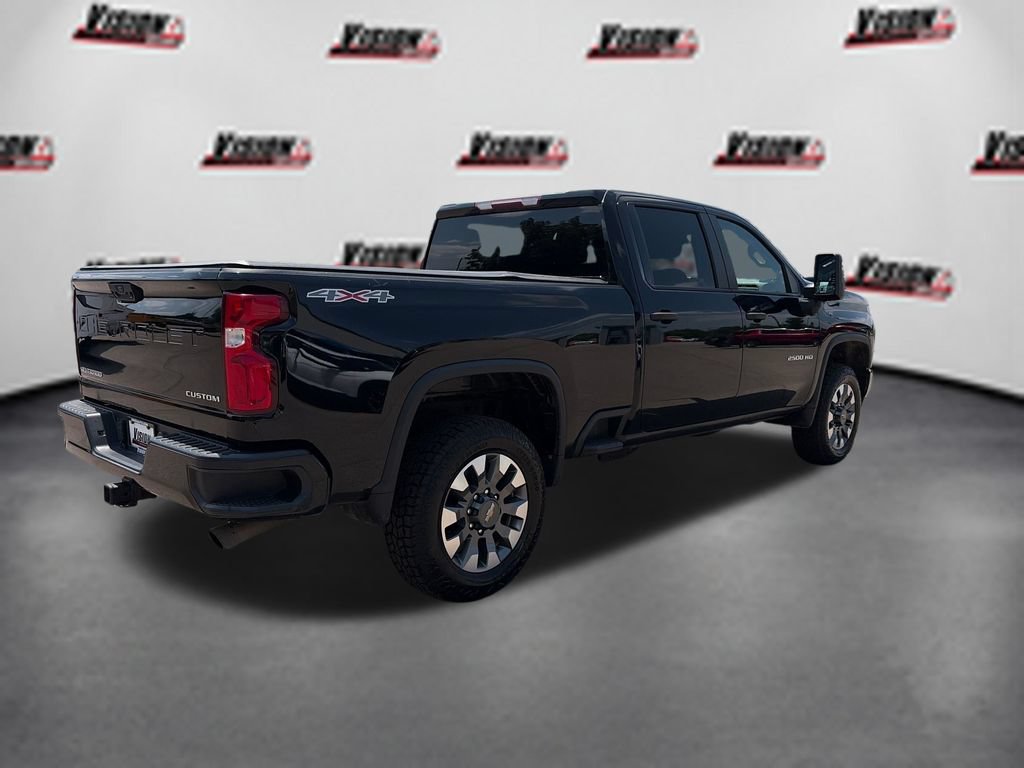 Used 2021 Chevrolet Silverado 2500 Custom w/ Custom Convenience Package AWD/4WD image 5