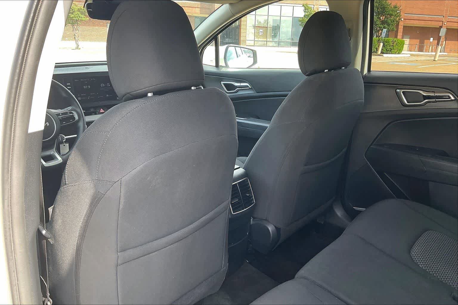 Certified 2023 Kia Sportage LX FWD image 12