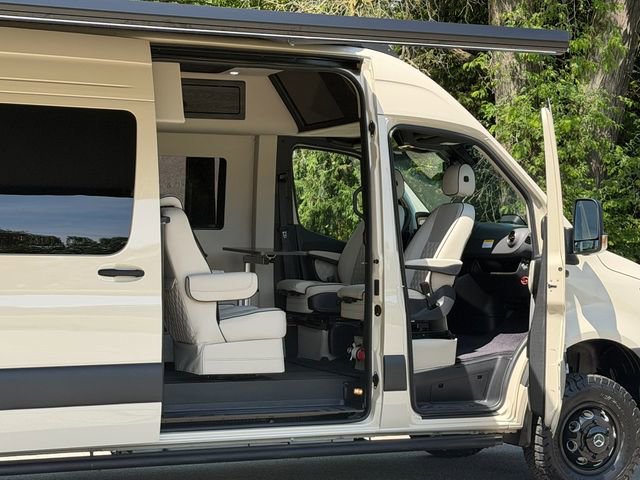 New 2025 Mercedes-Benz Sprinter 3500 image 23