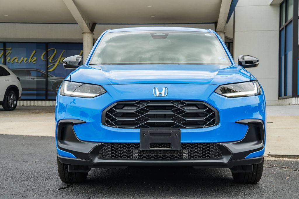 Certified 2026 Honda HR-V Sport image 2