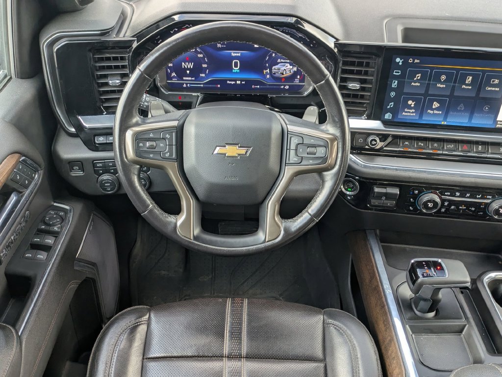 Used 2023 Chevrolet Silverado 1500 High Country w/ Technology Package AWD/4WD image 32