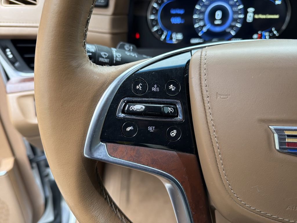 Used 2016 Cadillac Escalade Platinum image 26