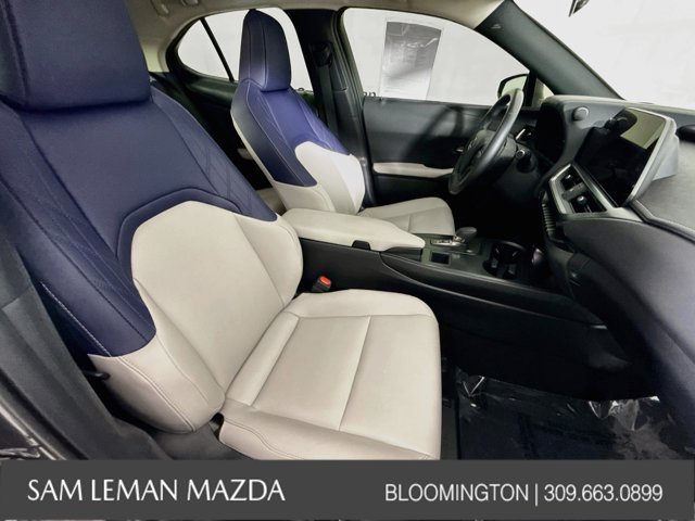 Used 2025 Lexus UX 300h FWD w/ Accessory Package (Z1) image 26