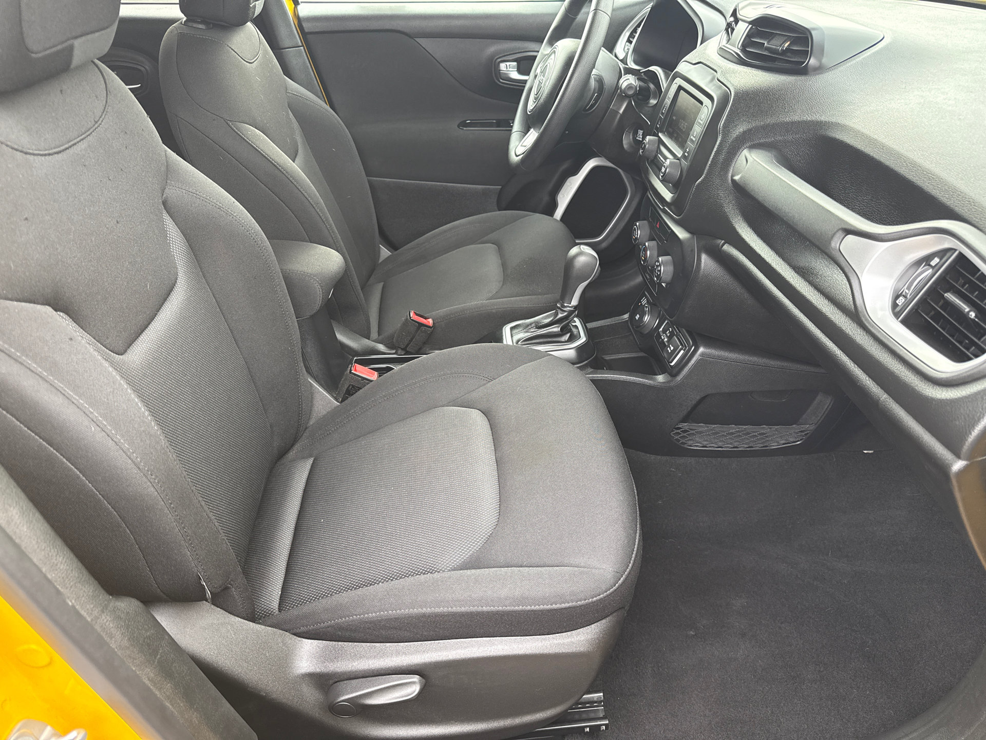 Used 2018 Jeep Renegade Sport w/ Power & Air Group AWD/4WD image 14