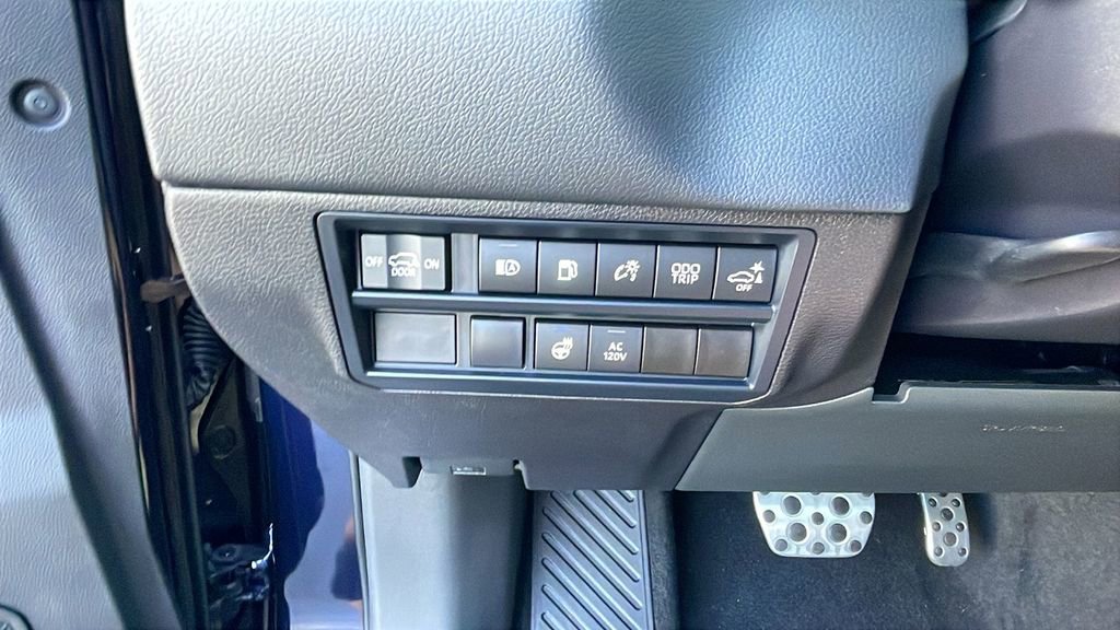 Used 2025 Toyota Sequoia Limited w/ TRD Off-Road Package image 29