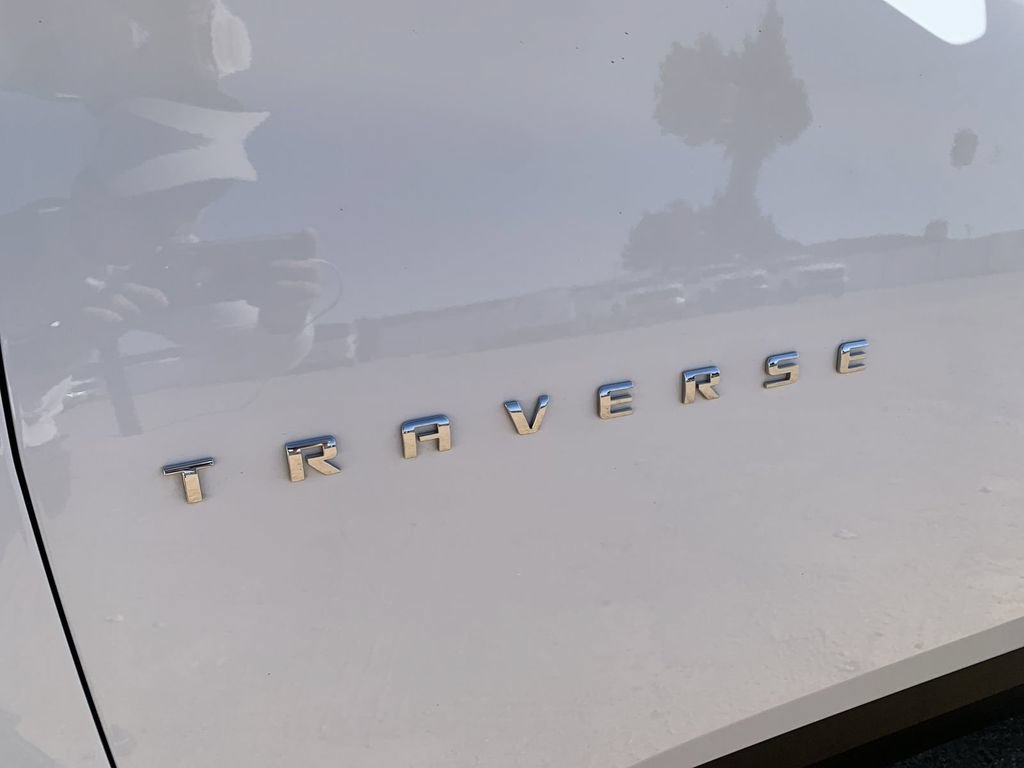 Certified 2023 Chevrolet Traverse LT FWD image 31