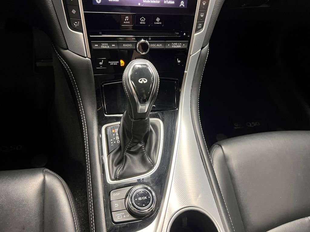 Used 2021 INFINITI Q50 Luxe w/ Cargo Package RWD image 11
