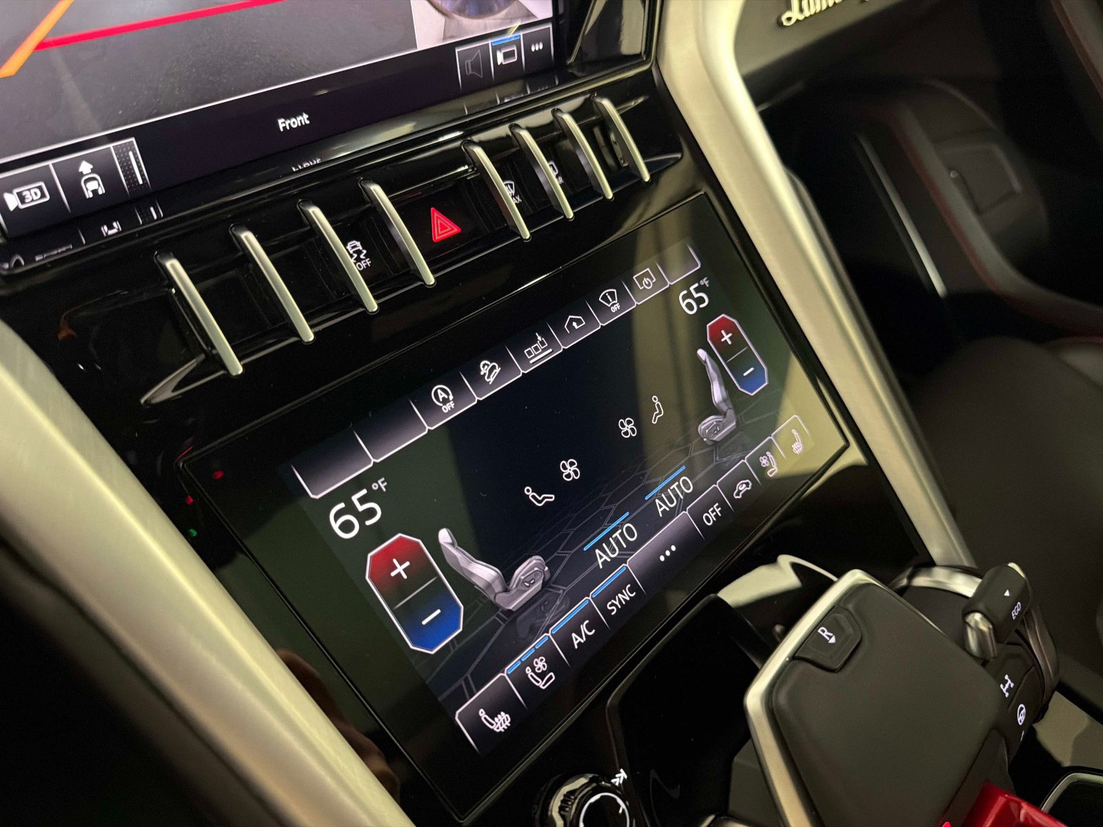 Used 2020 Lamborghini Urus AWD/4WD image 42