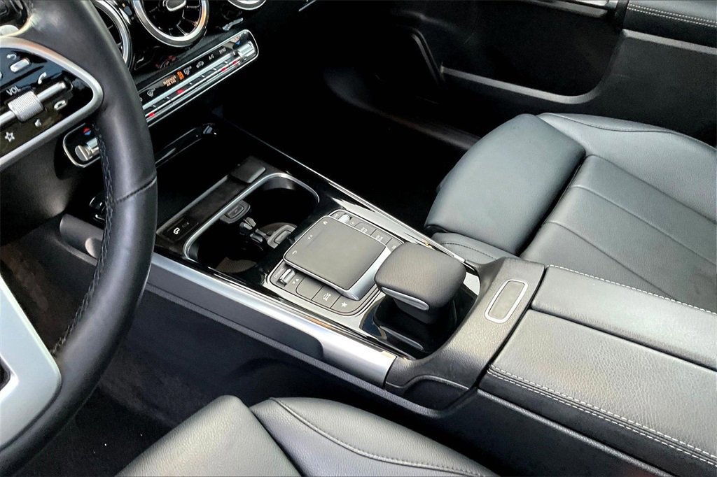 Used 2021 Mercedes-Benz GLB 250 GLB 250 image 17