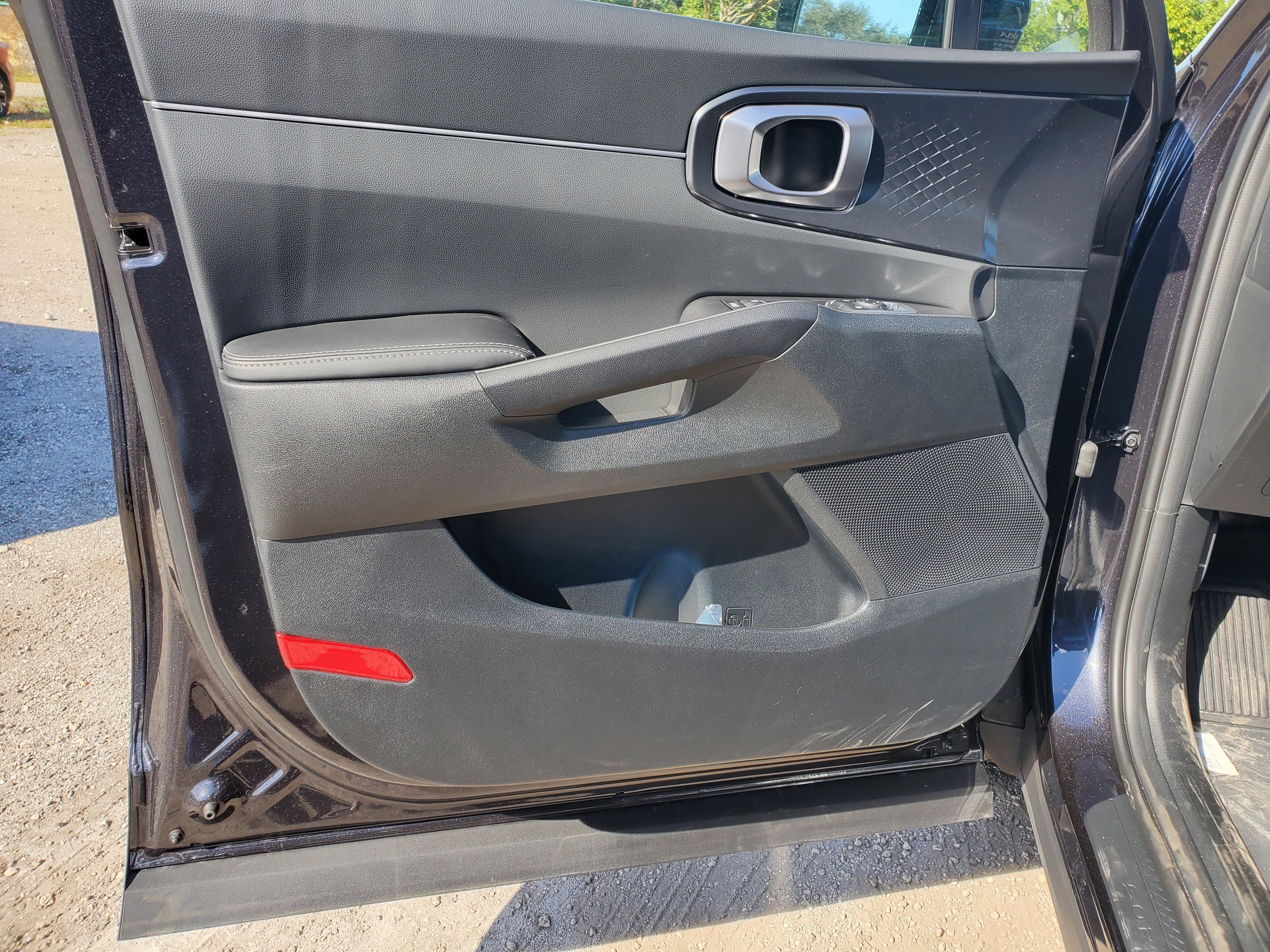 New 2025 Kia Sorento SX image 14