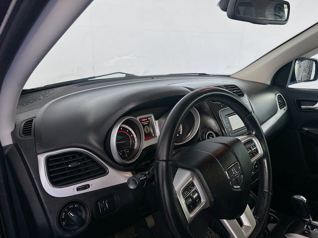 Used 2018 Dodge Journey SE w/ Popular Equipment Group image 9