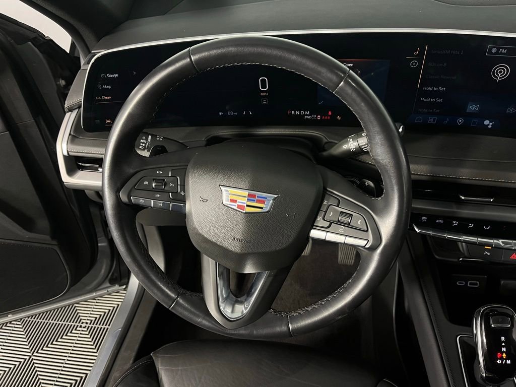 Used 2024 Cadillac XT4 Premium Luxury image 15