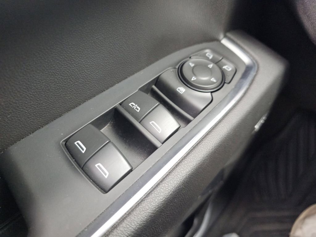 Used 2024 Chevrolet Silverado 1500 LT Trail Boss w/ Convenience Package II image 32