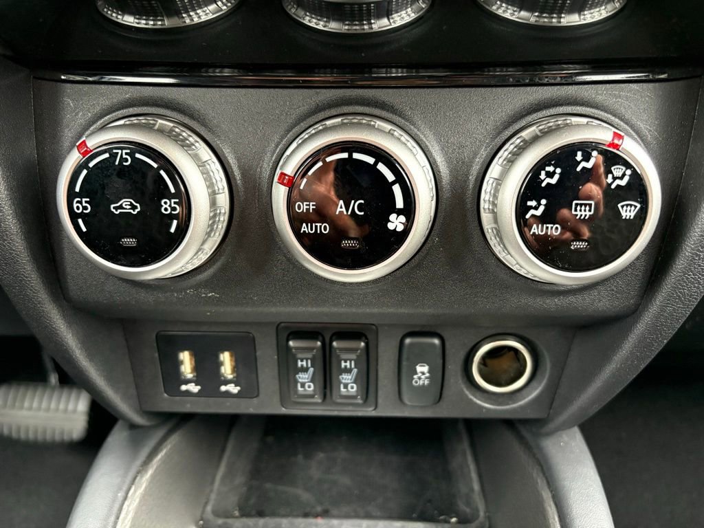 Used 2025 Mitsubishi Outlander Sport LE image 28