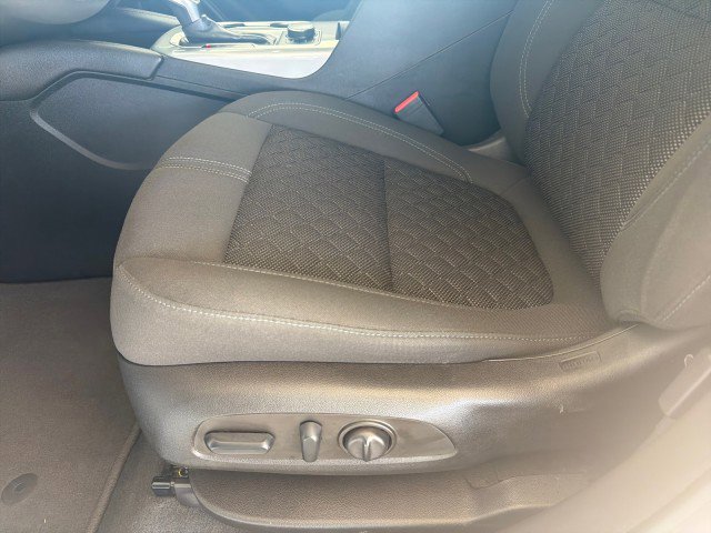 Used 2022 Chevrolet Blazer LT FWD image 14