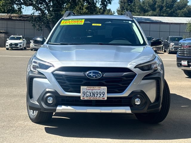 Used 2023 Subaru Outback Limited AWD/4WD image 8