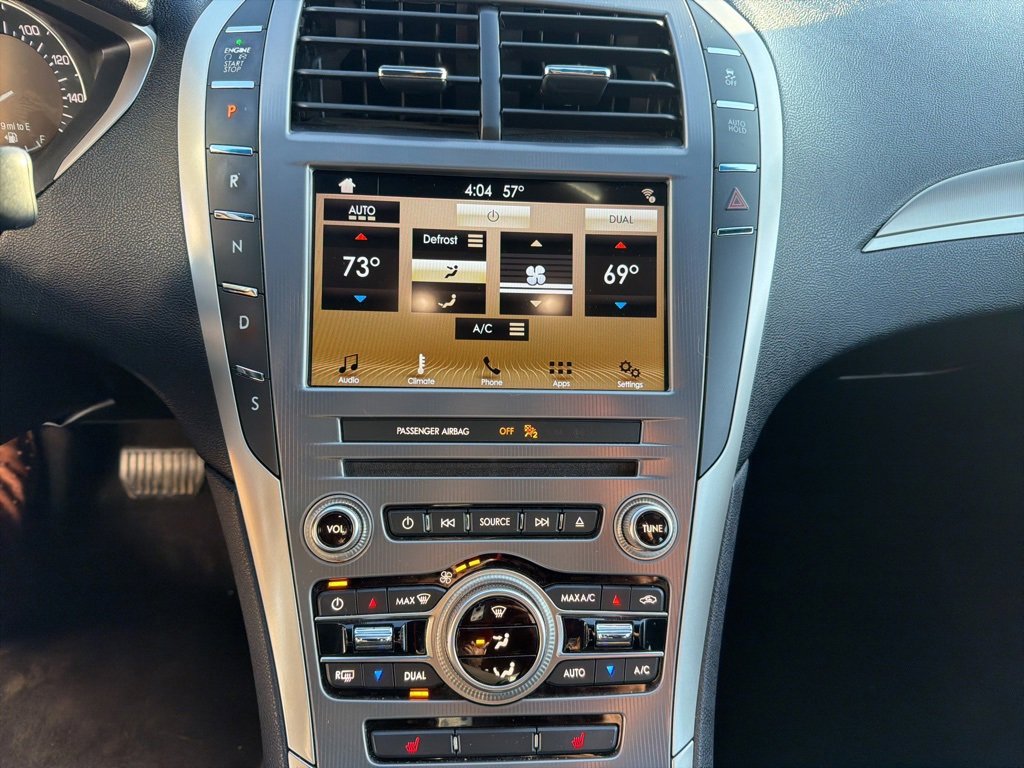 Used 2017 Lincoln MKZ Premiere image 10