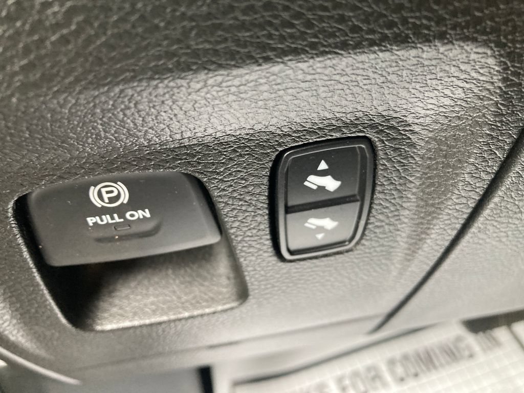 Used 2019 RAM 1500 Big Horn AWD/4WD image 39