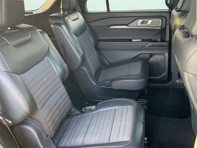 Used 2025 Ford Explorer ST-Line image 20