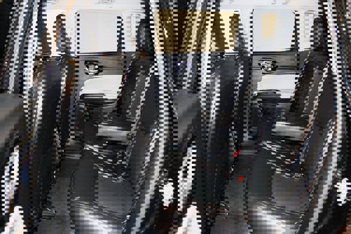 Used 2022 Jeep Compass Limited image 62