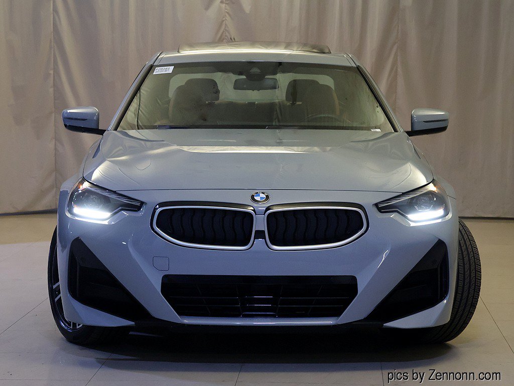 Certified 2025 BMW 230i xDrive Coupe w/ M Sport Package AWD/4WD image 5