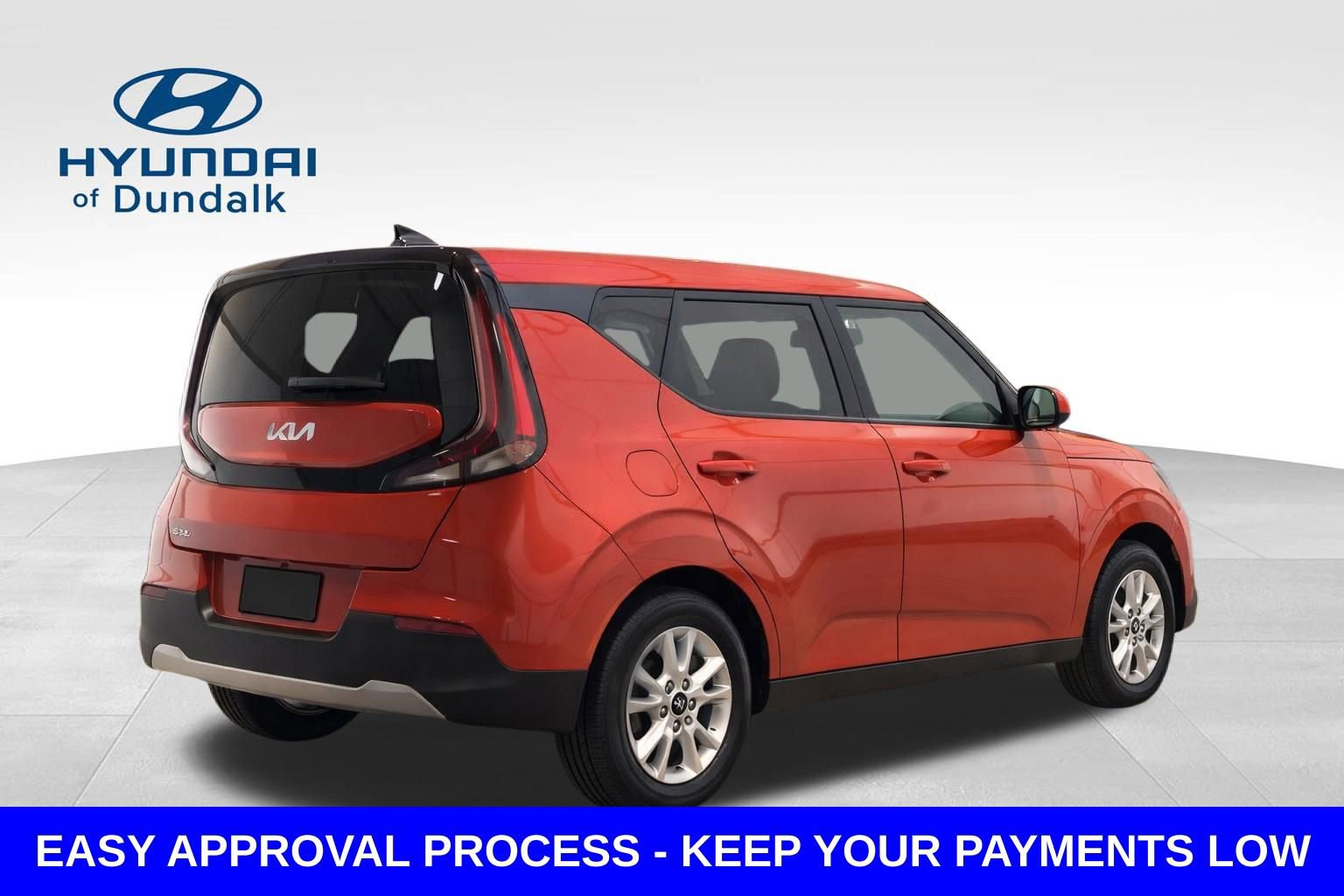 Used 2023 Kia Soul LX w/ LX Technology Package FWD image 3