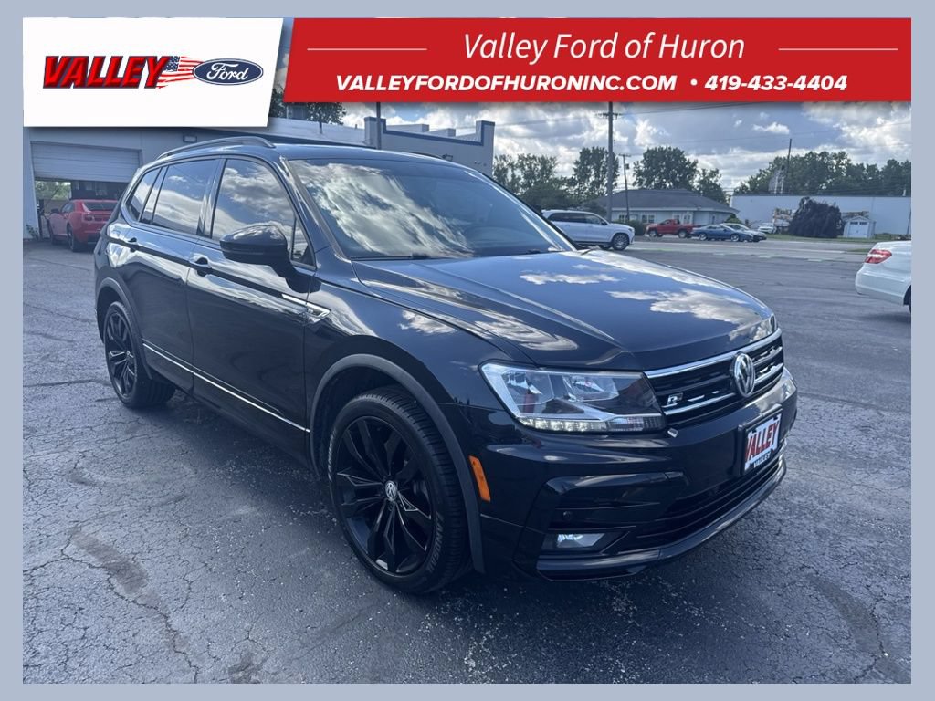 Used 2021 Volkswagen Tiguan SE R-Line AWD/4WD image 1