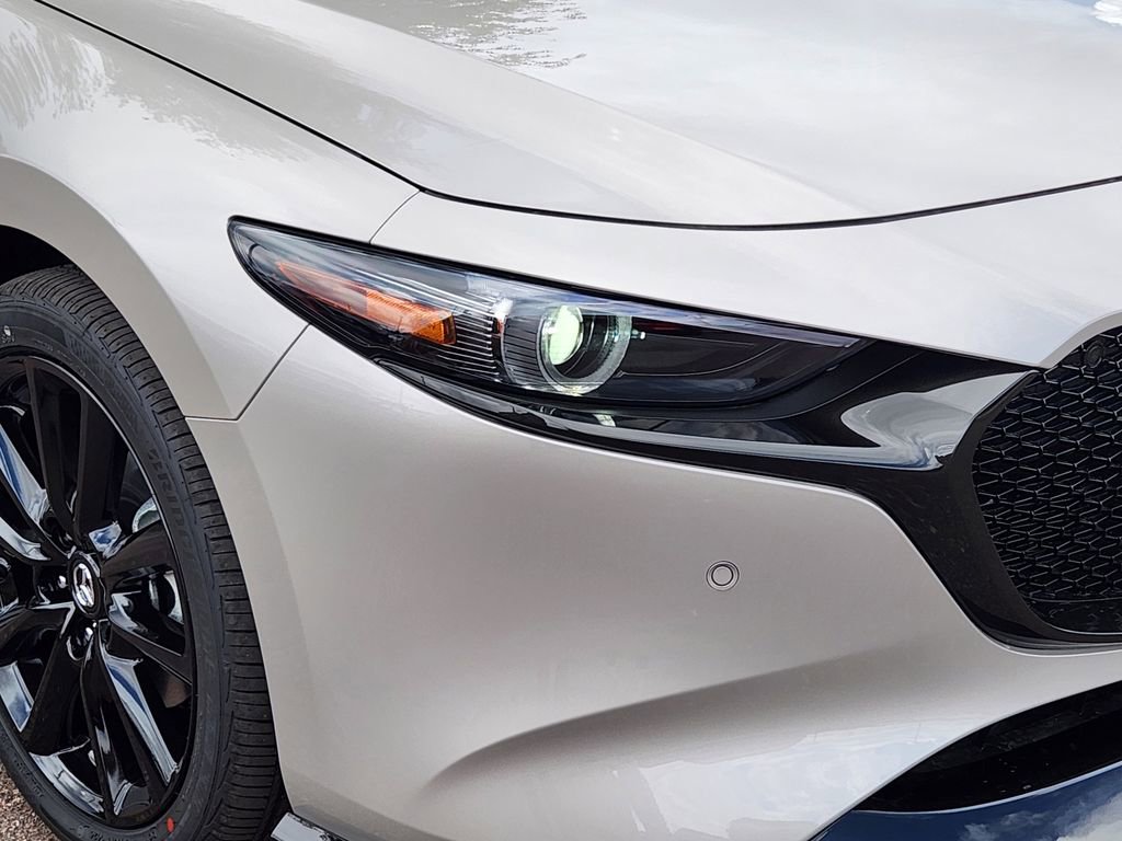 New 2026 MAZDA MAZDA3 Hatchback w/Premium Plus Pkg AWD/4WD image 28