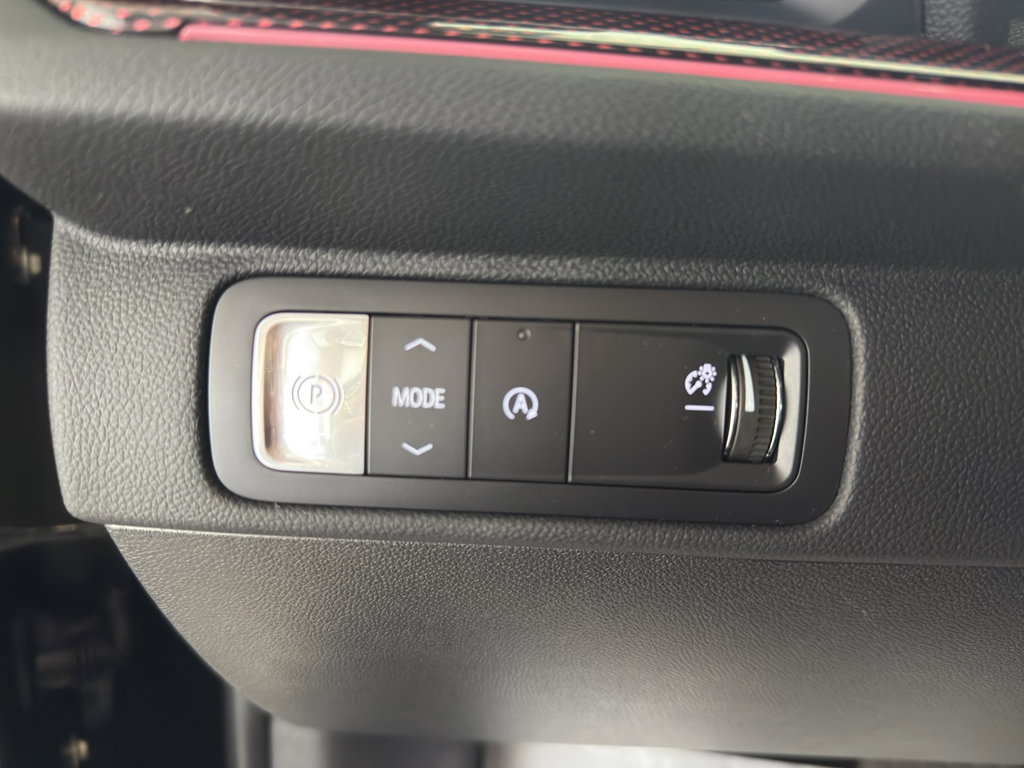 New 2026 Chevrolet Traverse RS w/ LPO, Floor Liner Package image 29