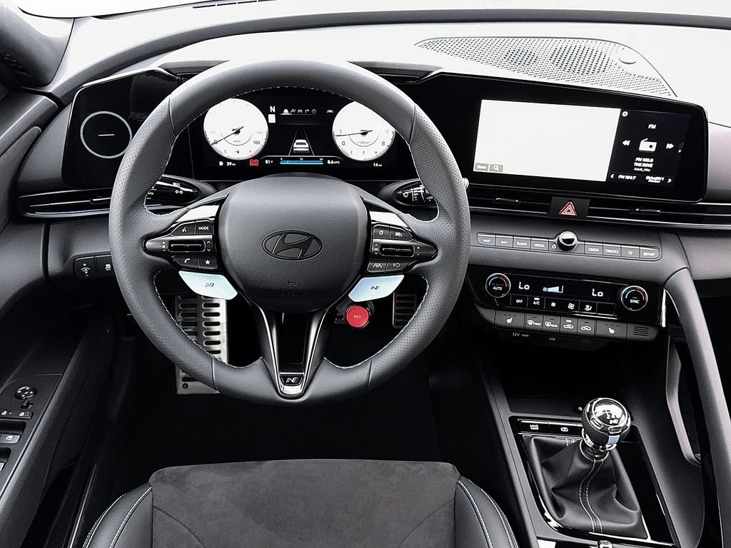 New 2026 Hyundai Elantra N FWD image 17
