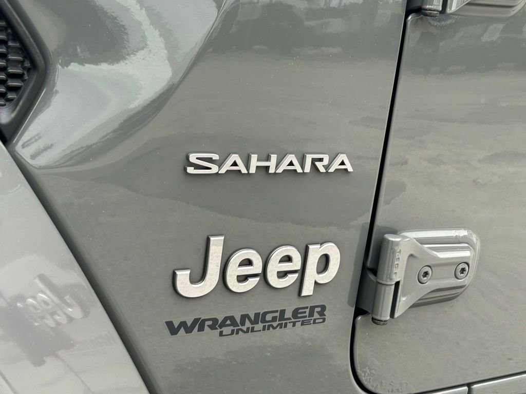 Certified 2018 Jeep Wrangler Unlimited Sahara image 26