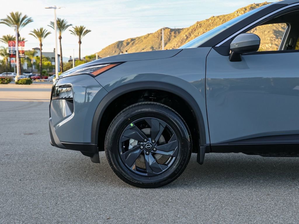 New 2026 Nissan Rogue SV FWD image 11