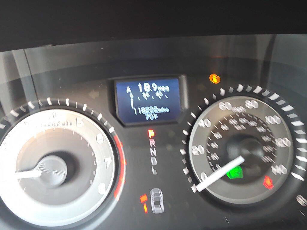 Used 2015 Honda Odyssey Touring Elite image 18