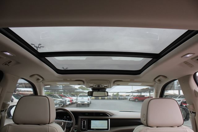 Used 2023 GMC Yukon Denali AWD/4WD image 21