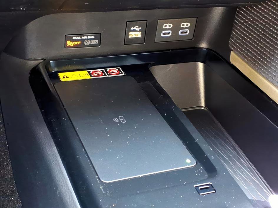 New 2026 Toyota Camry SE image 11