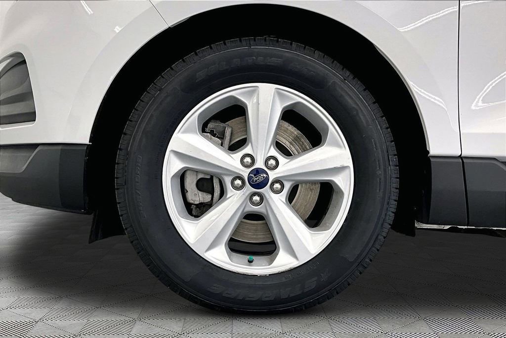 Certified 2022 Ford Edge SE w/ Cargo Accessory Package AWD/4WD image 9