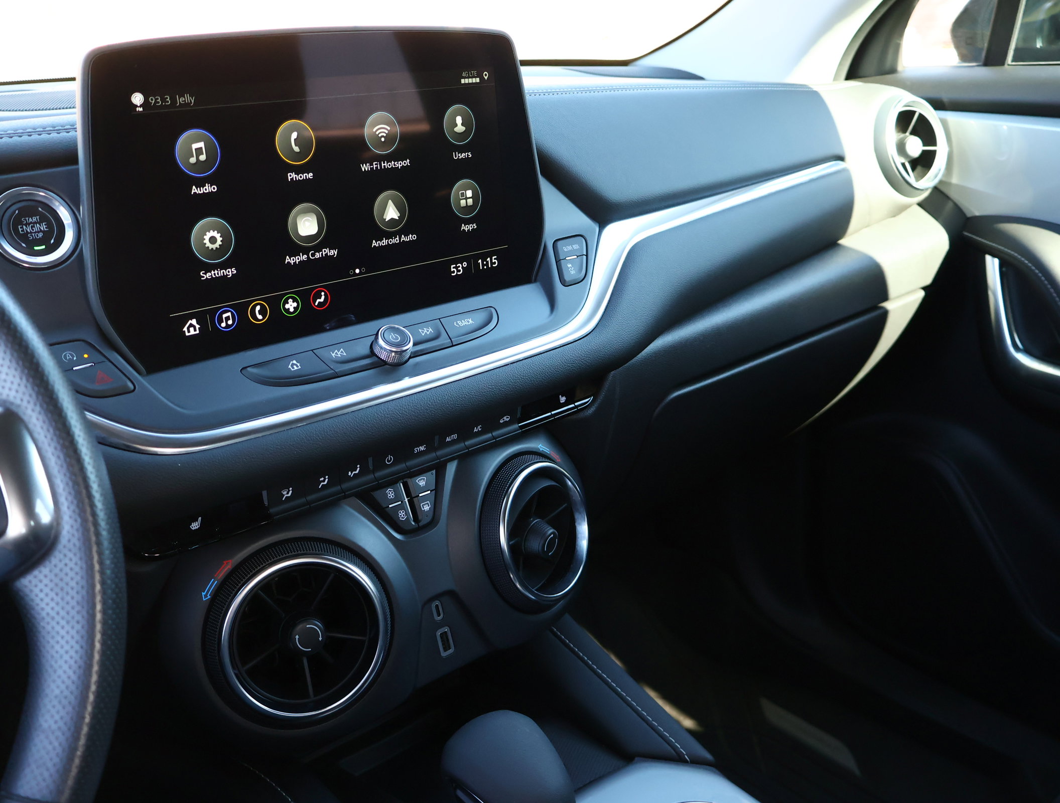 Certified 2024 Chevrolet Blazer LT w/ Convenience Package image 18