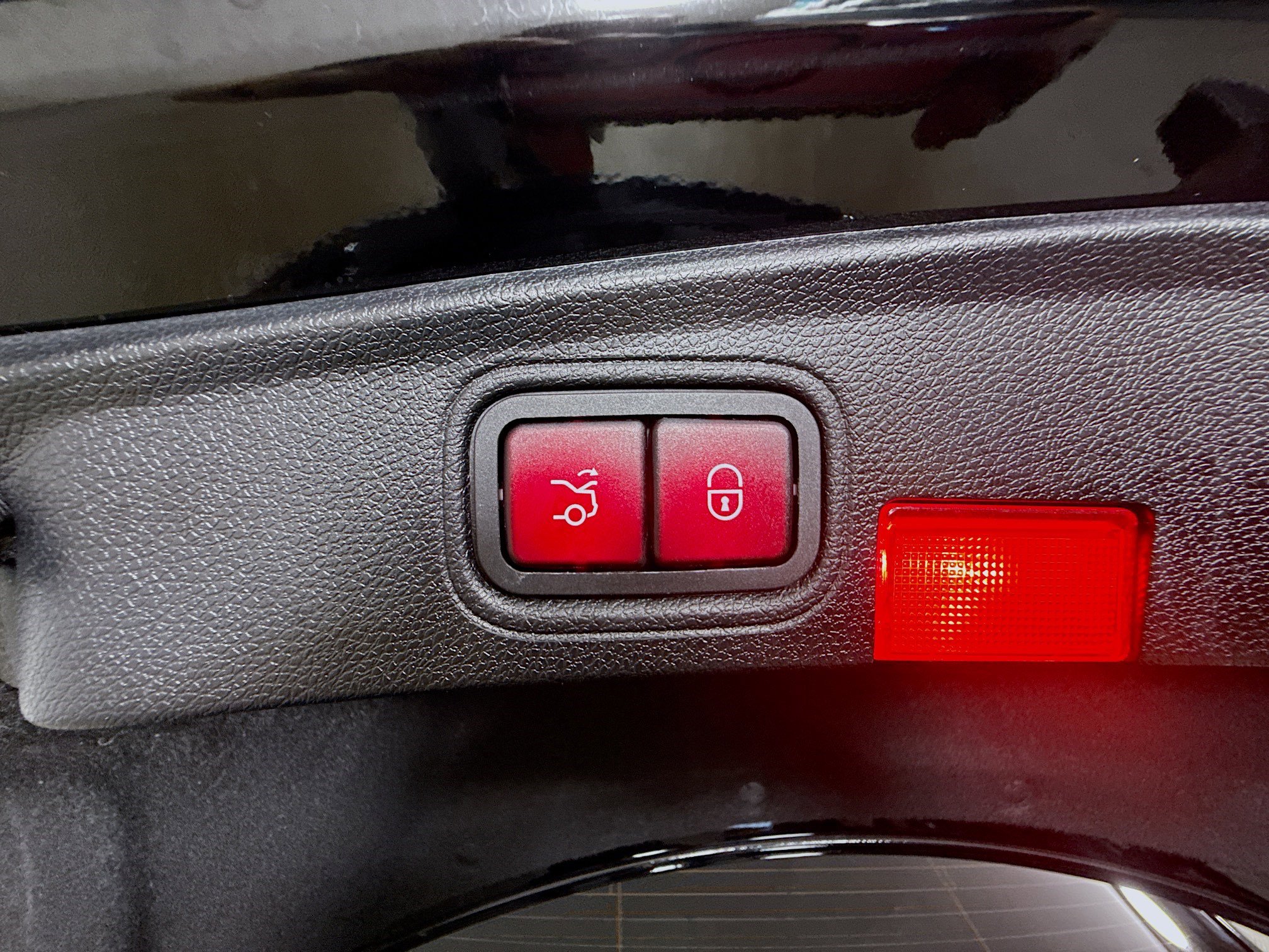 Used 2019 Mercedes-Benz C 300 Coupe image 39