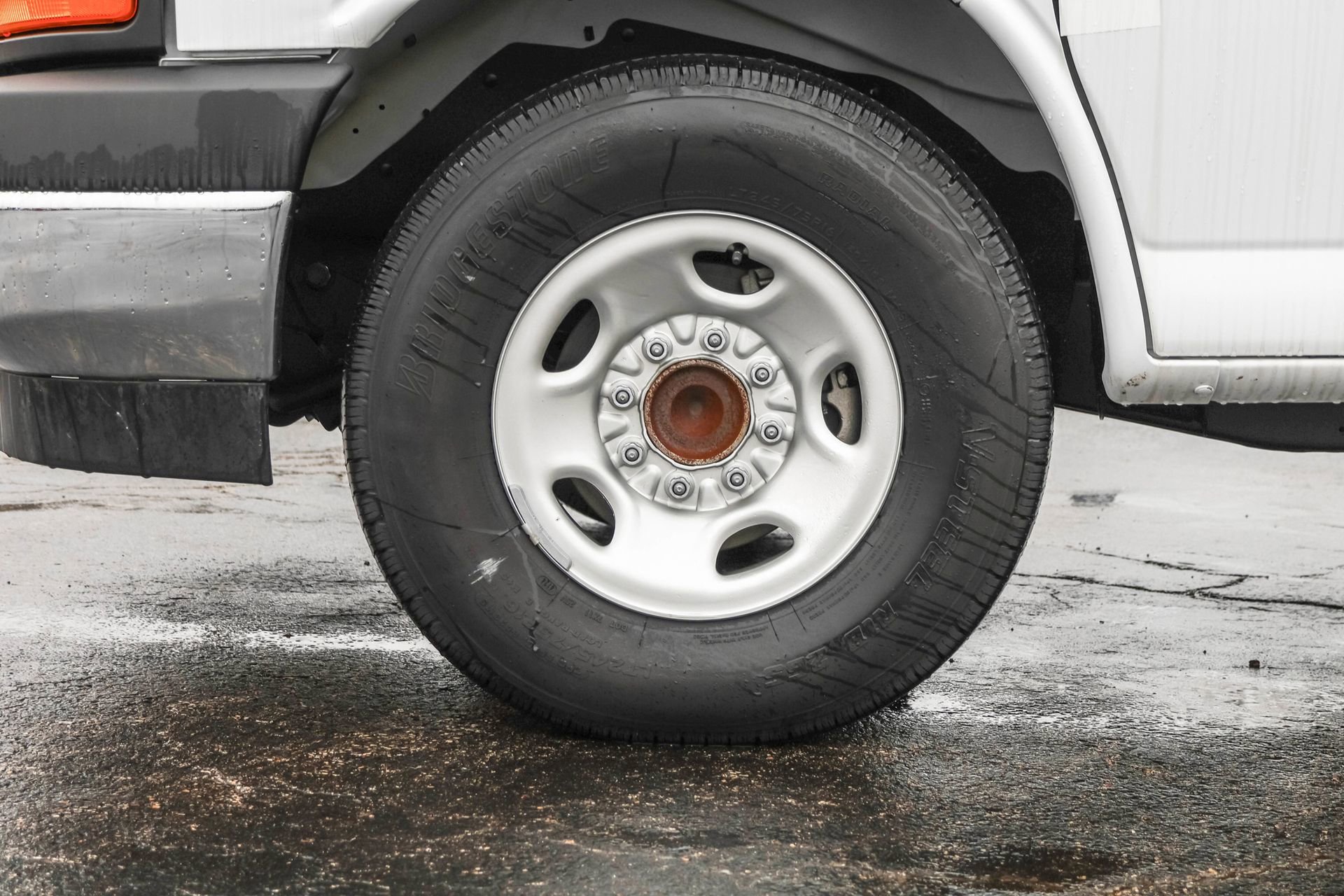 New 2025 Chevrolet Express 3500 w/ Power Convenience Package RWD image 19