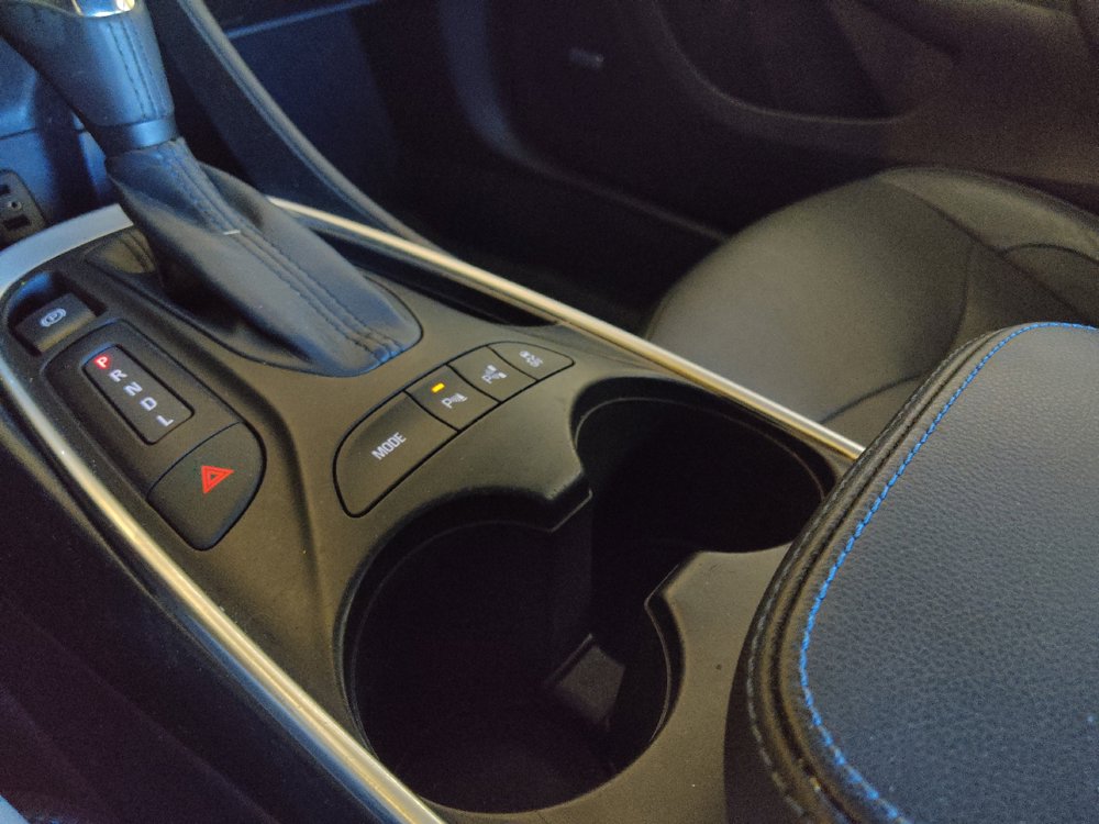 Used 2017 Chevrolet Volt Premier w/ Driver Confidence II Package FWD image 26