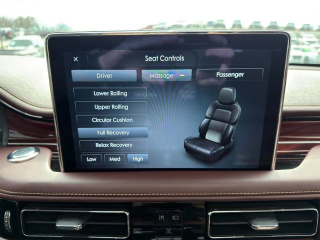 Used 2023 Lincoln Aviator Black Label w/ Class IV Trailer Tow Package image 40