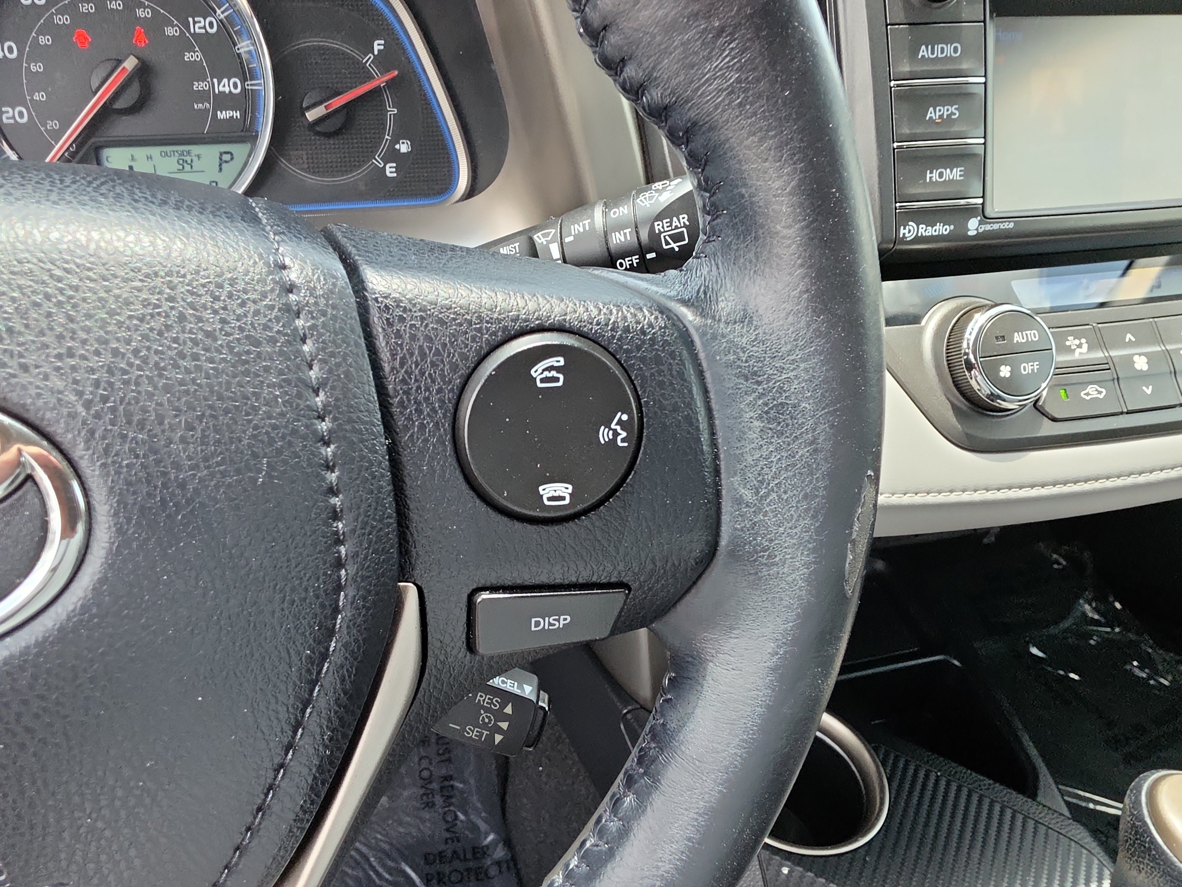Used 2015 Toyota RAV4 Limited AWD/4WD image 32