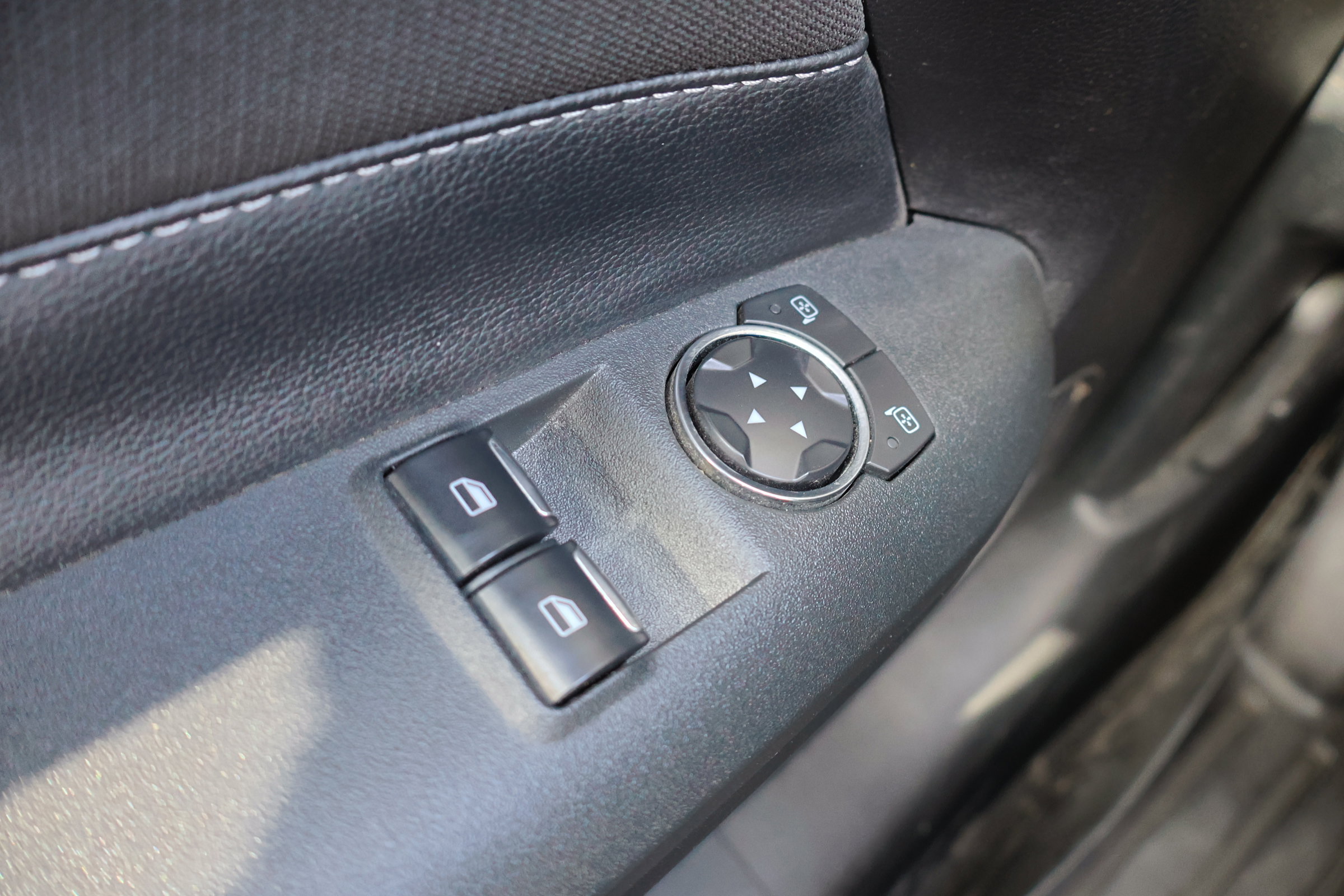 Certified 2022 Ford Mustang Coupe w/ Equipment Group 101A image 16