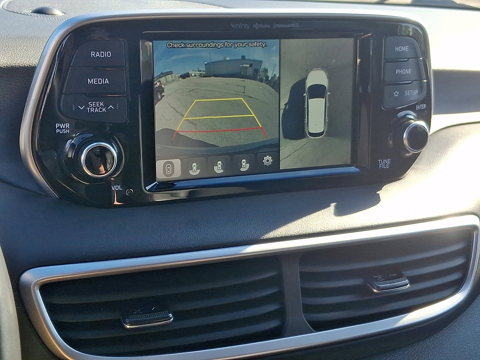 Used 2020 Hyundai Tucson Limited FWD image 17