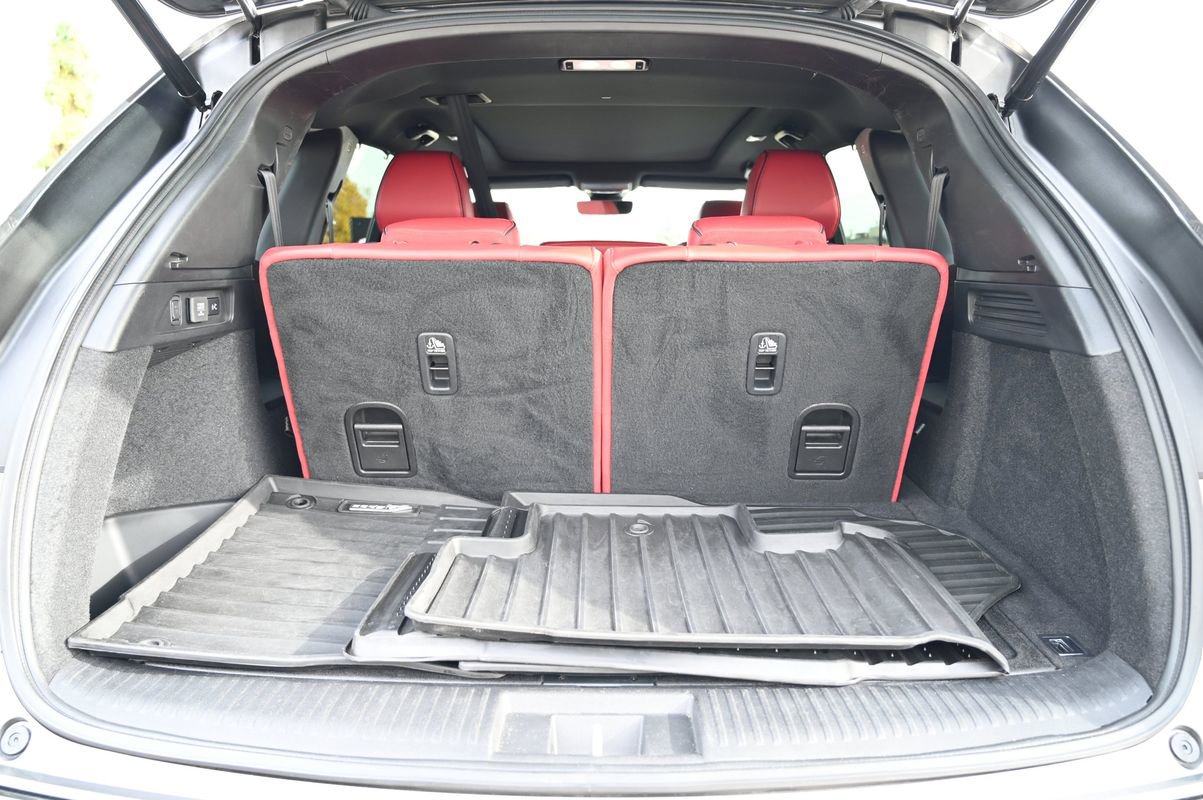 Used 2023 Acura MDX A-Spec image 43