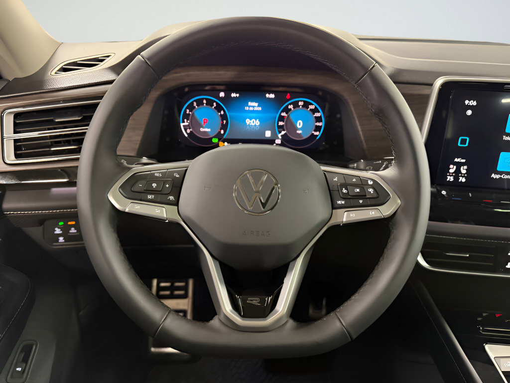 New 2026 Volkswagen Atlas SEL Premium R-Line image 12
